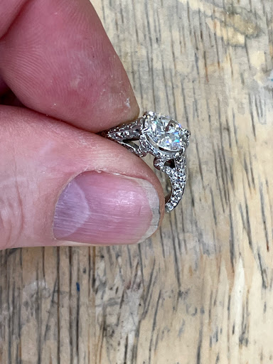 Jeweler «Laura Stanley Personal Jeweler», reviews and photos, 8201 Cantrell Rd, Little Rock, AR 72227, USA
