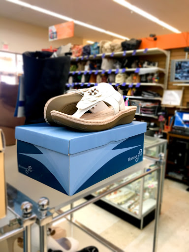 Thrift Store «B-thrifty - The Super Thrift Store», reviews and photos, 13412 Jefferson Davis Hwy, Woodbridge, VA 22191, USA