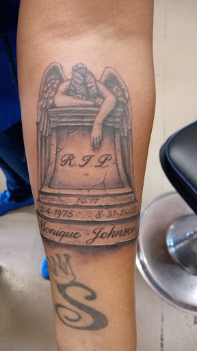 Tattoo Shop «Avenue Tattoo», reviews and photos, 472 W Highland Ave, San Bernardino, CA 92405, USA