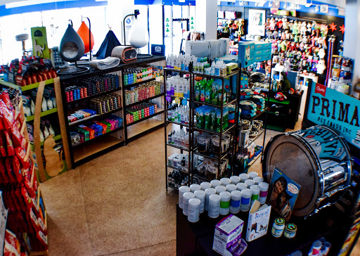 Pet Supply Store «Ruff Haus Pets», reviews and photos, 4652 N Rockwell St, Chicago, IL 60625, USA