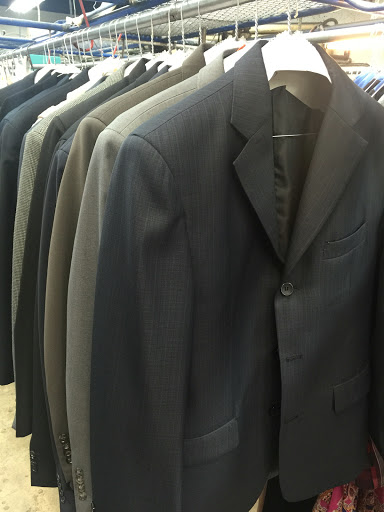 Dry Cleaner «Ritz Cleaners», reviews and photos, 935 N Euclid St, Anaheim, CA 92801, USA