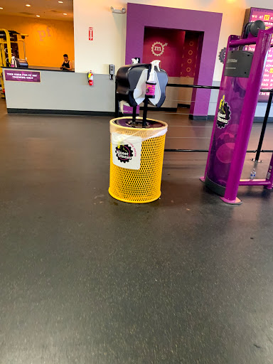 Gym «Planet Fitness», reviews and photos, 4925 Macdonald Ave, Richmond, CA 94805, USA