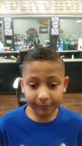 Barber Shop «Old Tyme Barbershop», reviews and photos, 603 E Abram St, Arlington, TX 76010, USA