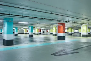 Underground Car Park King's Square image