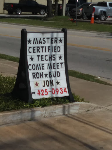 Auto Repair Shop «Top Auto Inc», reviews and photos, 1828 S Division Ave, Orlando, FL 32805, USA
