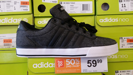 Shoe Store «Rack Room Shoes», reviews and photos, 9945 W McDowell Rd #116, Avondale, AZ 85392, USA