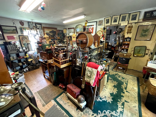 Used Furniture Store «Junk Shop», reviews and photos, 181 Albany Turnpike, Canton, CT 06019, USA