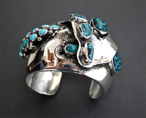Contreras Gallery and Jewelry (Silversmiths) Custom handmade silver and turquoise jewelry.