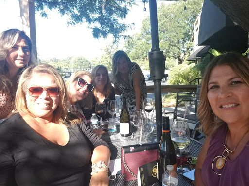 Wine Store «The Wine Exchange», reviews and photos, 1 Illinois St # 120, St Charles, IL 60174, USA