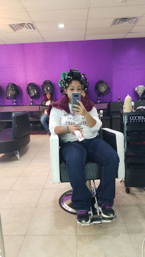 Beauty Salon «Mary Dominican Beauty Salon», reviews and photos, 736 Broadway, Newark, NJ 07104, USA