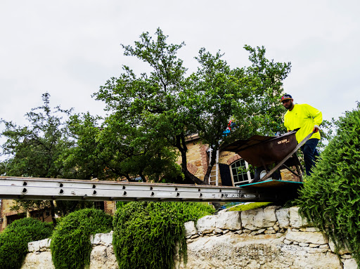 Roofing Contractor «San Antonio Roof Experts», reviews and photos, 5225 McCullough Ave, San Antonio, TX 78212, USA