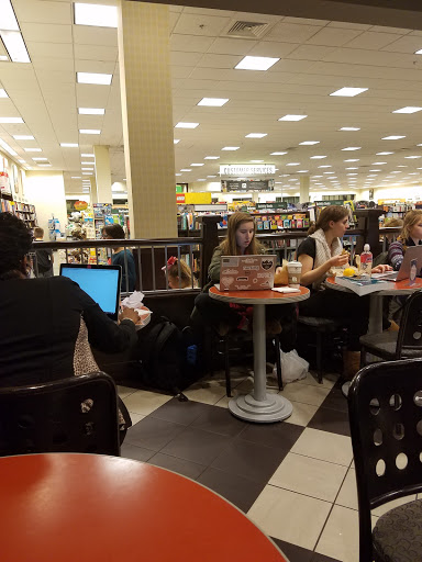 Book Store «Barnes & Noble», reviews and photos, 2960 Center Valley Pkwy, Center Valley, PA 18034, USA