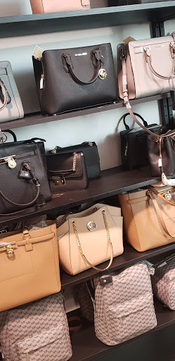 Department Store «Saks OFF 5TH», reviews and photos, 12995 Fair Lakes Shopping Center, Fairfax, VA 22033, USA