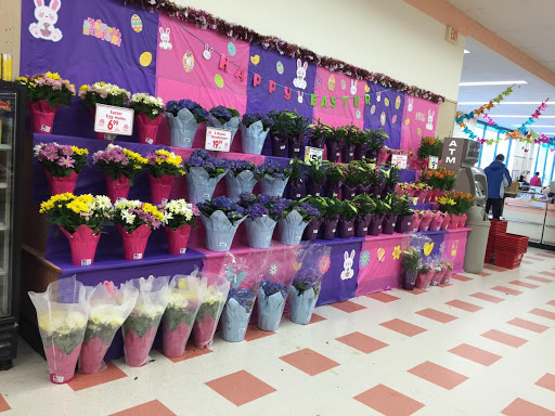 Grocery Store «Market Basket», reviews and photos, 139 Endicott St, Danvers, MA 01923, USA