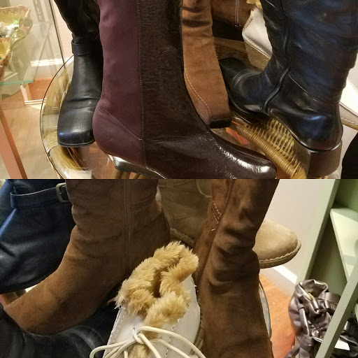 Consignment Shop «Brand Used Thrift And Consignment Shop», reviews and photos, 157 Dolson Ave, Middletown, NY 10940, USA