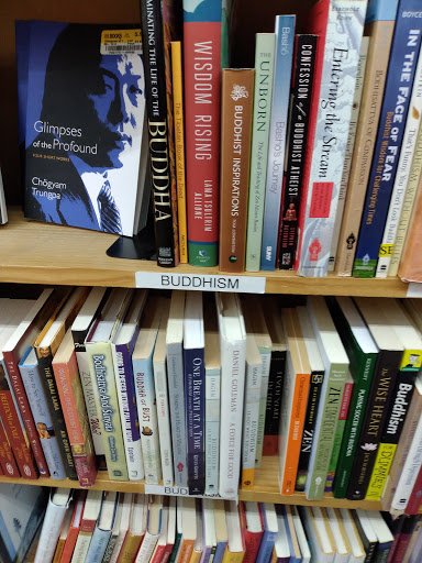 Book Store «Half Price Books», reviews and photos, 17145 W Bluemound Rd, Brookfield, WI 53005, USA