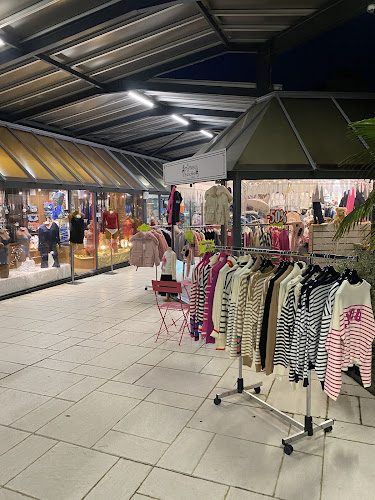 Magasin de vêtements Les Mômes Branchés ( enfants/femme) La Baule-Escoublac