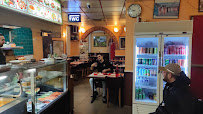Atmosphère du Kebab Restaurant Firat à Paris - n°3