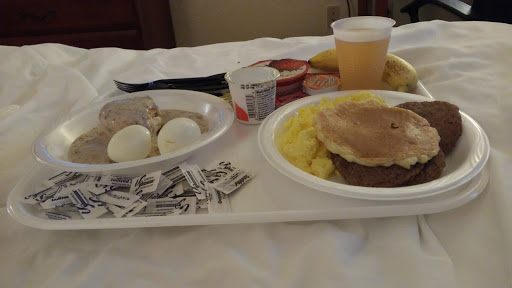 Hotel «Holiday Inn Express & Suites Tampa-Fairgrounds-Casino», reviews and photos, 8610 Elm Fair Blvd, Tampa, FL 33610, USA