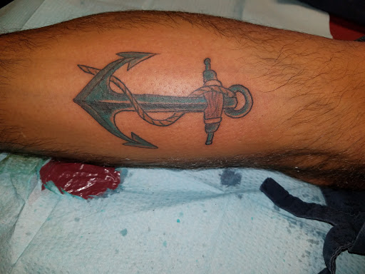 Tattoo Shop «Galveston Tattoo Company», reviews and photos, 4716 Fort Crockett Blvd, Galveston, TX 77551, USA