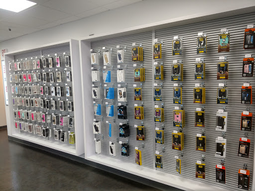 Cell Phone Store «Verizon Authorized Retailer / RW - Downingtown, PA», reviews and photos, 3903 Lincoln Hwy, Downingtown, PA 19335, USA