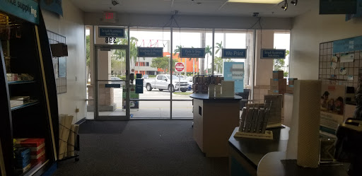 Shipping and Mailing Service «The UPS Store», reviews and photos, 398 E Dania Beach Blvd, Dania Beach, FL 33004, USA