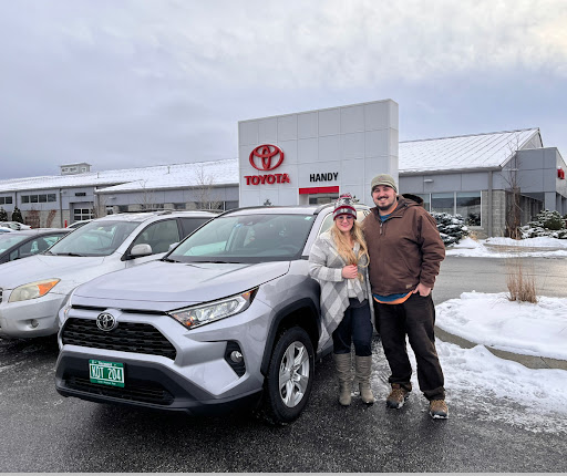 Toyota Dealer «Handy Toyota», reviews and photos