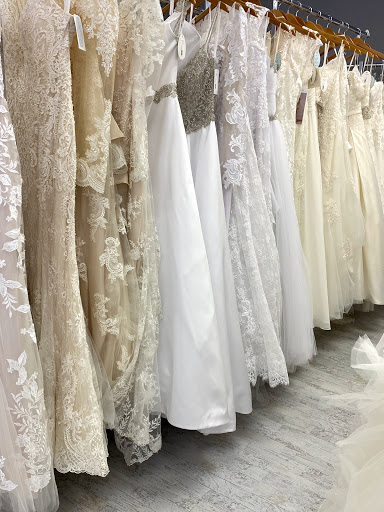 Bridal Shop «Bridal Boutique & Tux Shoppe», reviews and photos, 125 W Main St, Prattville, AL 36067, USA