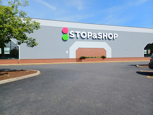 Grocery Store «Super Stop & Shop», reviews and photos, 316 Grove St, Braintree, MA 02184, USA