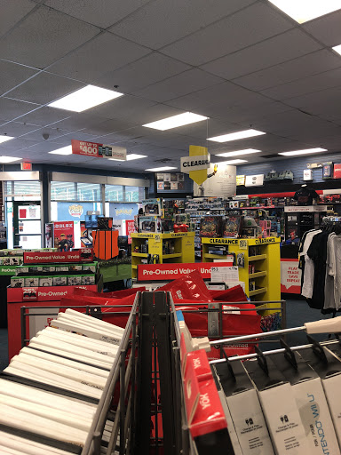 Video Game Store «GameStop», reviews and photos, 799 New Haven Rd, Naugatuck, CT 06770, USA