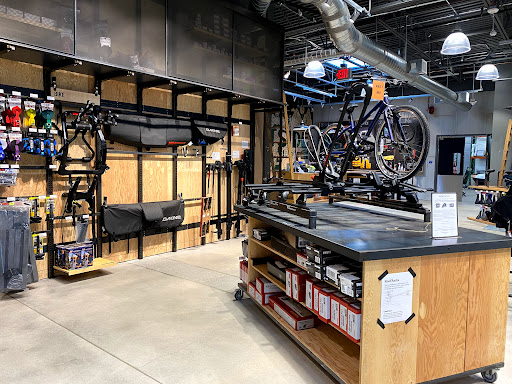 Camping Store «REI», reviews and photos, 1376 E Woodmen Rd, Colorado Springs, CO 80920, USA