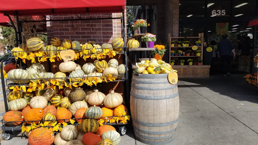 Shopping Mall «San Jose Market Center», reviews and photos, 533 Coleman Ave, San Jose, CA 95110, USA