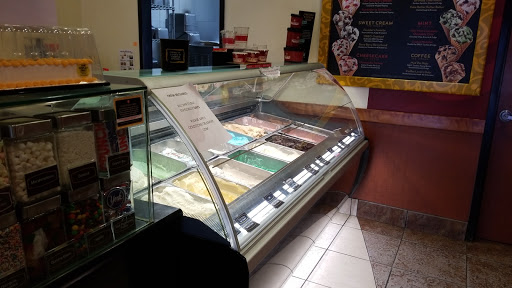 Ice Cream Shop «Cold Stone Creamery», reviews and photos, 2 5th Ave Suite B, Indialantic, FL 32903, USA