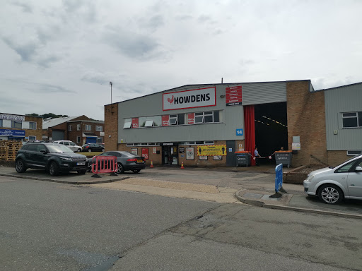 Howdens – Luton