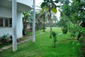 ECR Beach House Kannathur image