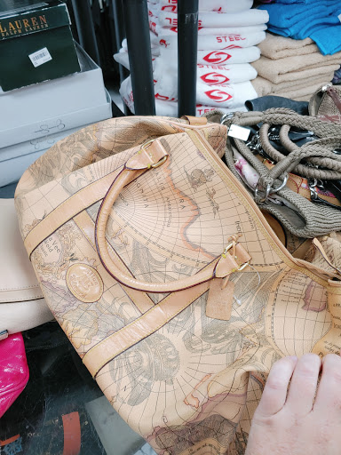 Used Clothing Store «Lovely Ladies», reviews and photos, 280 NY-211, Middletown, NY 10940, USA