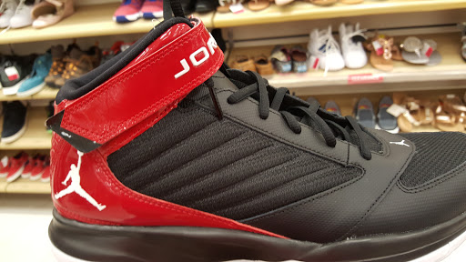 Department Store «Marshalls», reviews and photos, 122 Park Ave, Willow Grove, PA 19090, USA