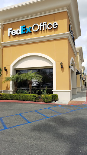 Print Shop «FedEx Office Print & Ship Center», reviews and photos, 1303 E Katella Ave, Orange, CA 92867, USA