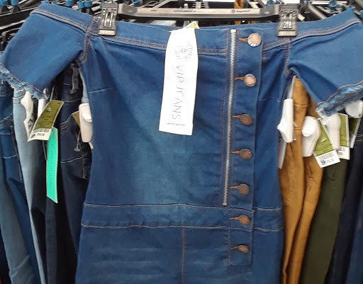 Clothing Store «Ross Dress for Less», reviews and photos, 7338 Gall Blvd, Zephyrhills, FL 33541, USA