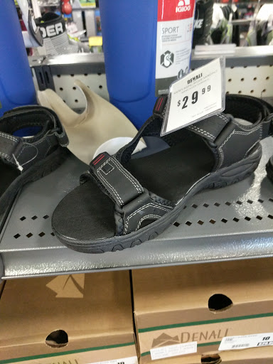 Sporting Goods Store «Big 5 Sporting Goods», reviews and photos, 11975 SW Canyon Rd, Beaverton, OR 97005, USA