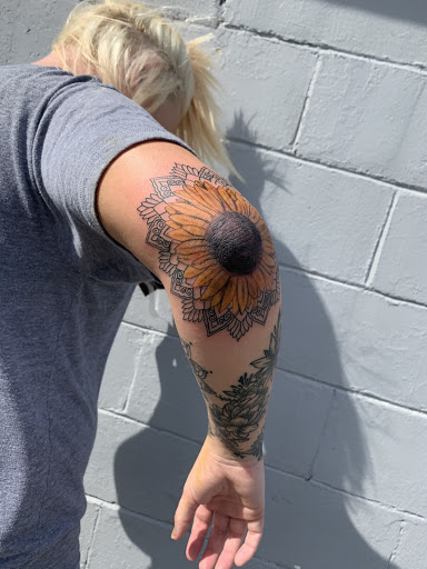 Tattoo Shop «Beauty from Ashes Tattoo parlor», reviews and photos, 303 Pennsylvania Ave, Crothersville, IN 47229, USA