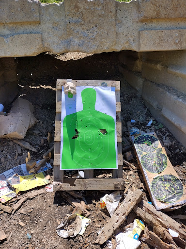 Gun Shop «Burtzland Outfitters», reviews and photos, 2330 S Mahoning Ave, Alliance, OH 44601, USA