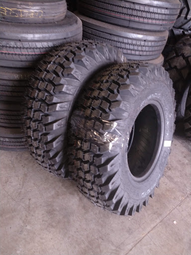 Neumáticos Muevetierra, Sucursal Monterrey