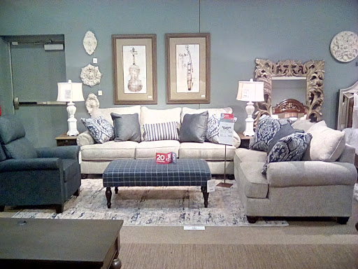 Furniture Store «Ashley HomeStore», reviews and photos, 2409 N Hwy 67, Florissant, MO 63033, USA