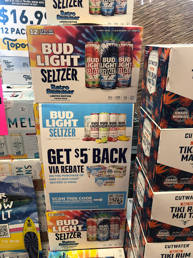 Wine Store «Bear Valley Wine & Liquor», reviews and photos, 3100 S Sheridan Blvd # F, Denver, CO 80227, USA