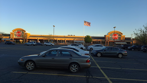 Supermarket «Big Y», reviews and photos, 1 E Silver St, Westfield, MA 01085, USA