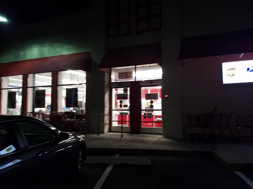 Office Supply Store «Staples», reviews and photos, 2444 Boston Post Rd, Larchmont, NY 10538, USA