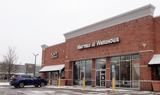 Kay Jewelers, 7175 Aurora Rd, Aurora, OH 44202, USA, 