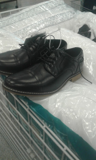 Clothing Store «Ross Dress for Less», reviews and photos, 181 S Las Posas Rd, San Marcos, CA 92078, USA