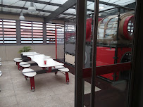 Atmosphère du Restaurant KFC Pau Lescar - n°6
